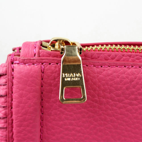 2014 Prada  grained calf leather shoulder bag BT6043 rosered